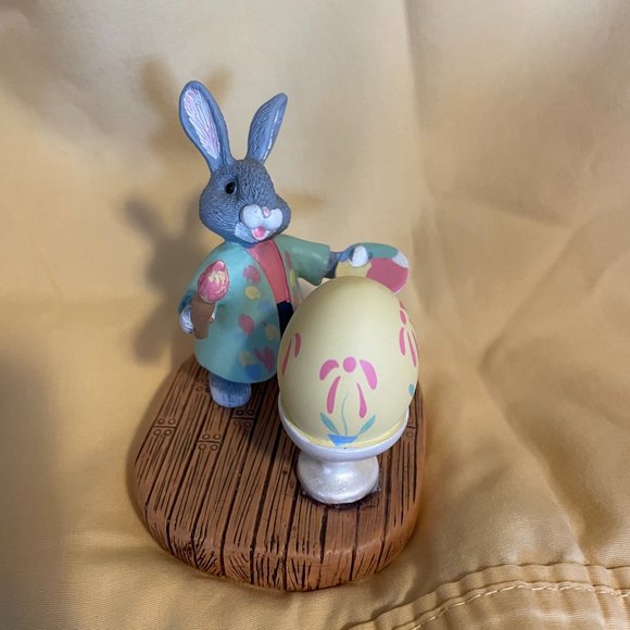 Easter Rabbit Painting Egg Figurine - Picture 2 of 6